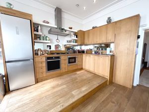 Photo 15- click for photo gallery